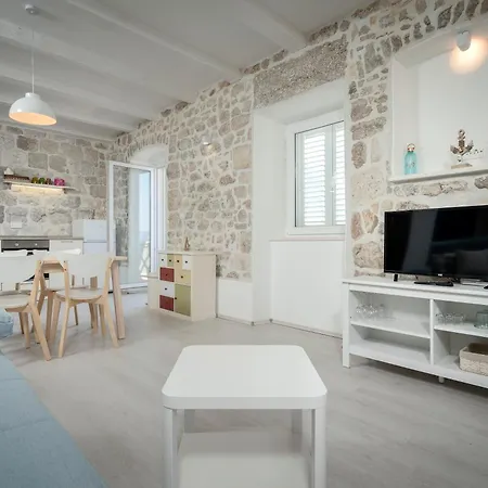 Boutique Seaside * Бол